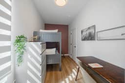 Fenced Yard, Free Parking, 2 King Beds with AC - Image 4