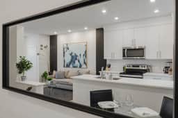 Free Parking, Pet Friendly, 3 BDR, Prime Location - Image 4