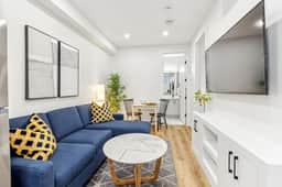 Perfect Suite for 2! Lower Unit w/ Laundry - Image 2