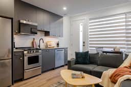 Natural Light, Big Windows, Studio w/ AC - Image 3